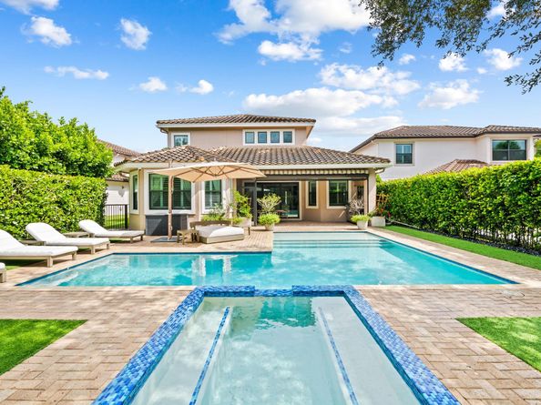 8291 Canopy Ter, Parkland FL 33076