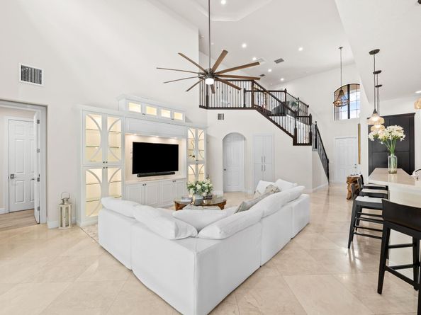8291 Canopy Ter, Parkland FL 33076