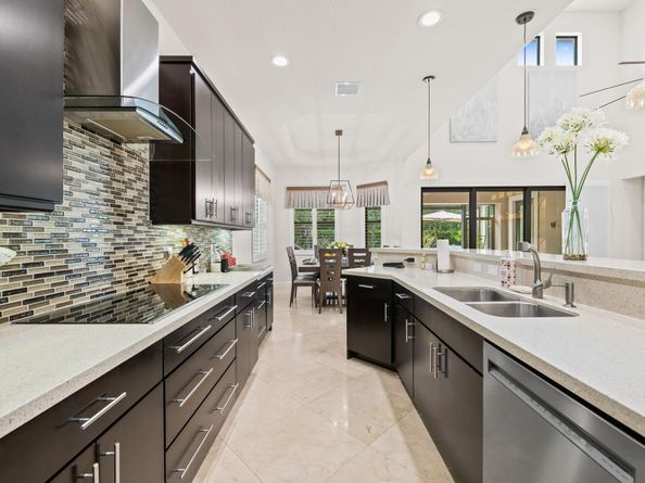 8291 Canopy Ter, Parkland FL 33076