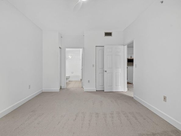 630 S Sapodilla Avenue 121, West Palm Beach FL 33401