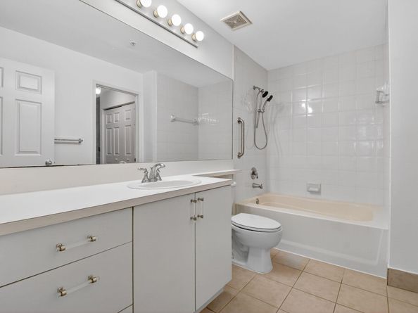 630 S Sapodilla Avenue 121, West Palm Beach FL 33401
