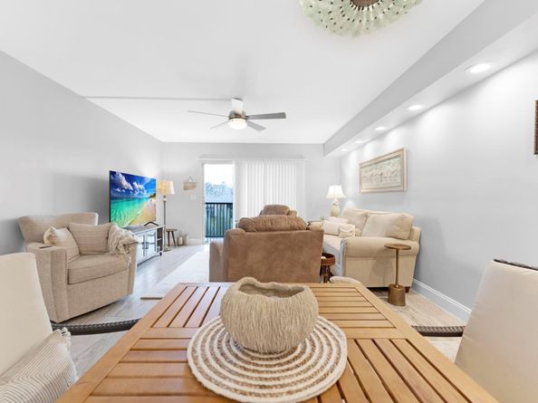 14360 Strathmore Lane 307, Delray Beach FL 33446