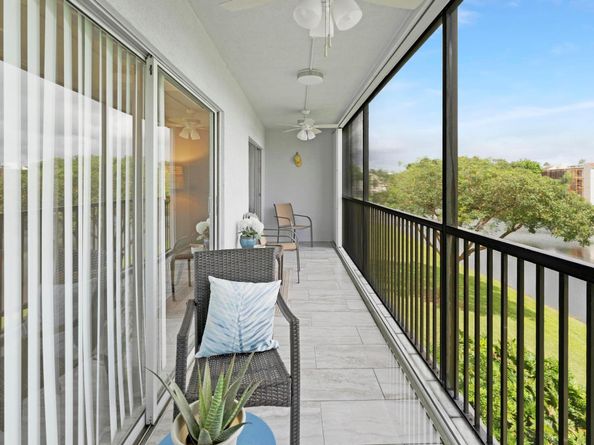 14360 Strathmore Lane 307, Delray Beach FL 33446