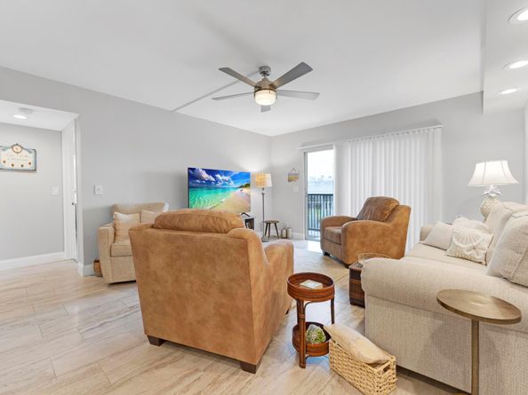 14360 Strathmore Lane 307, Delray Beach FL 33446