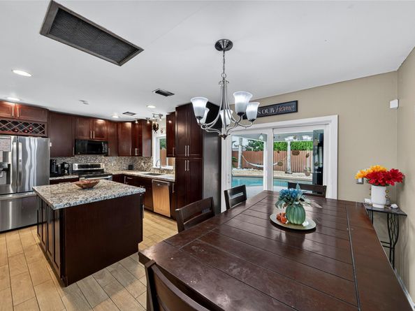 6847 NW 27TH Way, Fort Lauderdale FL 33309