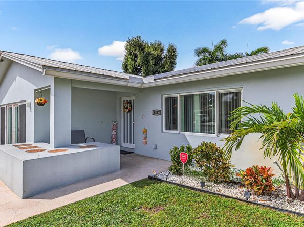 6847 NW 27TH Way, Fort Lauderdale FL 33309