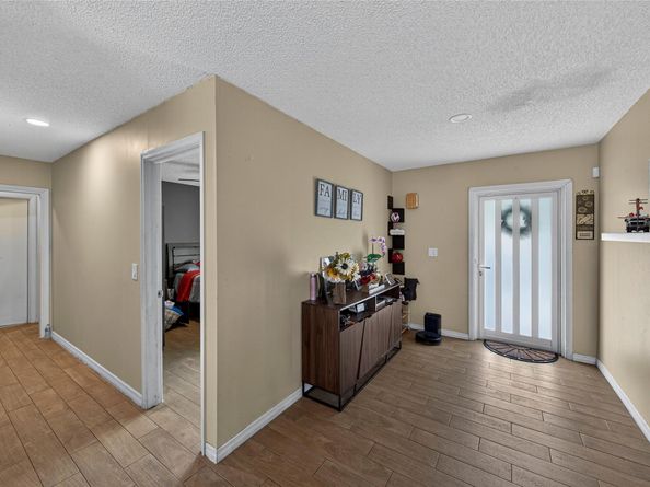 6847 NW 27TH Way, Fort Lauderdale FL 33309