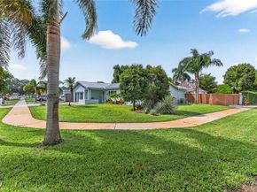 6847 NW 27TH Way, Fort Lauderdale FL 33309