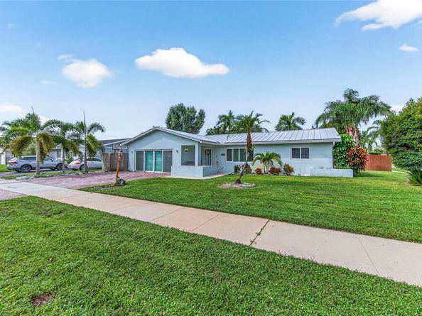 6847 NW 27TH Way, Fort Lauderdale FL 33309