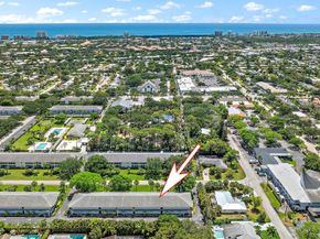 2 Garden Street 203m, Tequesta FL 33469