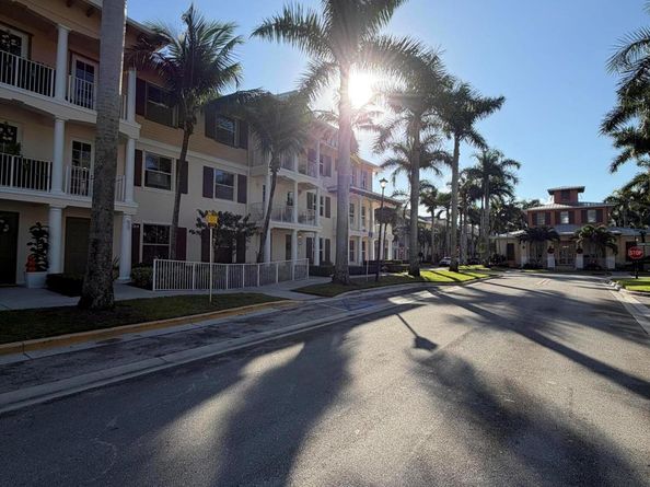 4187 Main Street, Jupiter FL 33458