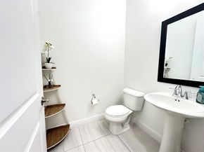 1765 NW 124th Pl 1765, Pembroke Pines FL 33028