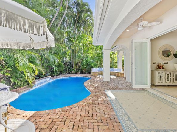 309 Valencia Road, West Palm Beach FL 33401