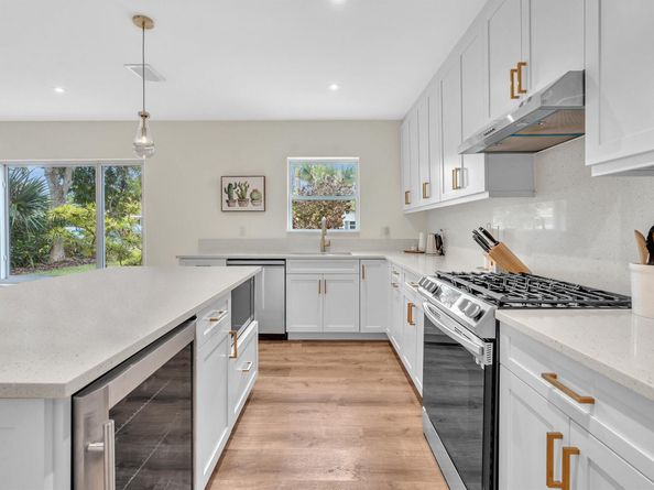 1406 NE 16TH Ter, Fort Lauderdale FL 33304