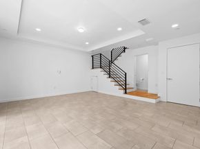 722 NE 15th Ave 2, Fort Lauderdale FL 33304