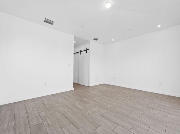 722 NE 15th Ave 2, Fort Lauderdale FL 33304