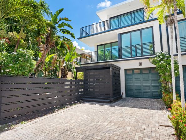 722 NE 15th Ave 2, Fort Lauderdale FL 33304