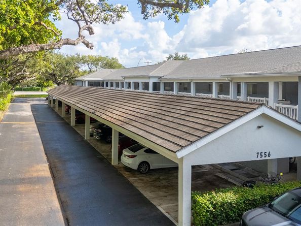7556 Stirling Rd 222, Hollywood FL 33024