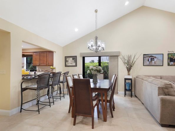 9306 Vista Del Lago A, Boca Raton FL 33428