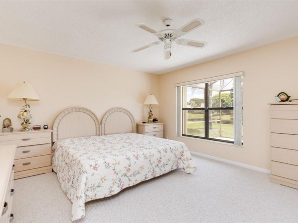 4915 Calamondin Cir, Coconut Creek FL 33063