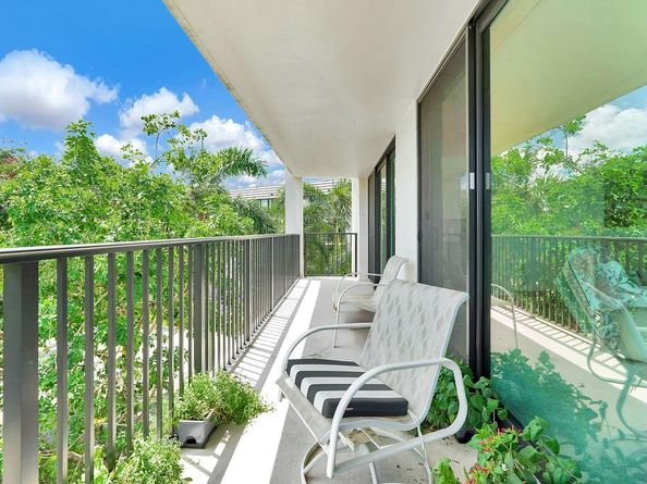 1201 River Reach Dr 410, Fort Lauderdale FL 33315