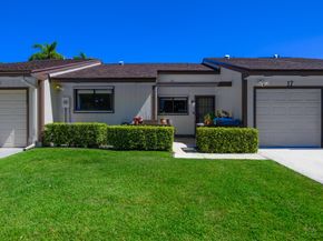 17 Mayfair Lane, Boynton Beach FL 33426