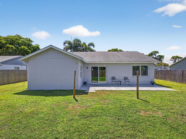 1274 Mc Dermott Lane, Royal Palm Beach FL 33411