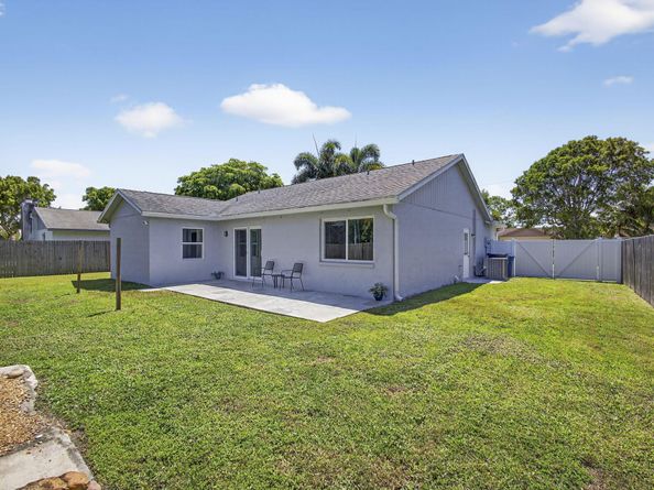 1274 Mc Dermott Lane, Royal Palm Beach FL 33411