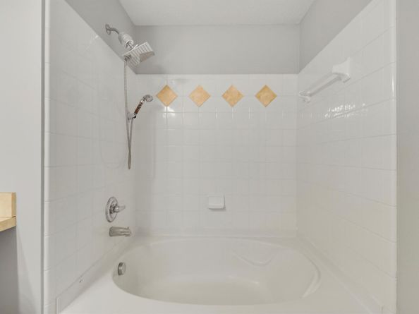 6204 Myrtlewood Circle W, Palm Beach Gardens FL 33418