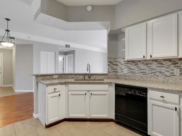 6204 Myrtlewood Circle W, Palm Beach Gardens FL 33418