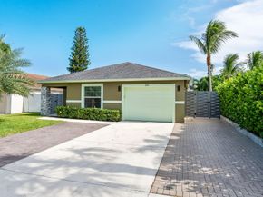 820 Selkirk Street, West Palm Beach FL 33405