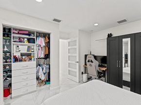 820 Selkirk Street, West Palm Beach FL 33405