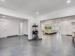 5300 Garfield St, Hollywood FL 33021
