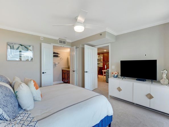 101 S Seas 204 Drive 204, Jupiter FL 33477