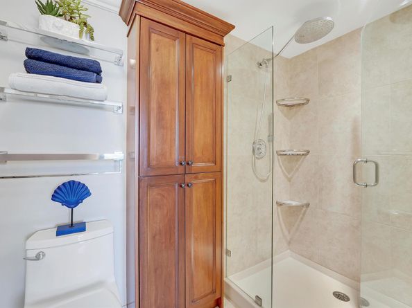 101 S Seas 204 Drive 204, Jupiter FL 33477