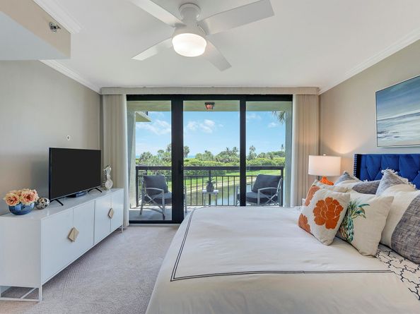 101 S Seas 204 Drive 204, Jupiter FL 33477