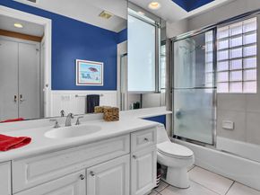 6521 NW 39th Terrace, Boca Raton FL 33496