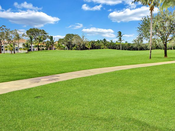 6521 NW 39th Terrace, Boca Raton FL 33496