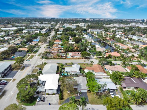 5611 NE 16th Ave, Fort Lauderdale FL 33334
