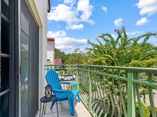 2924 Hidden Harbour Ct, Fort Lauderdale FL 33312