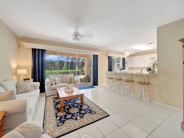 16412 Diamond Pl, Weston FL 33331