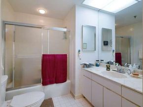 11370 Twelve Oaks Way 415, North Palm Beach FL 33408