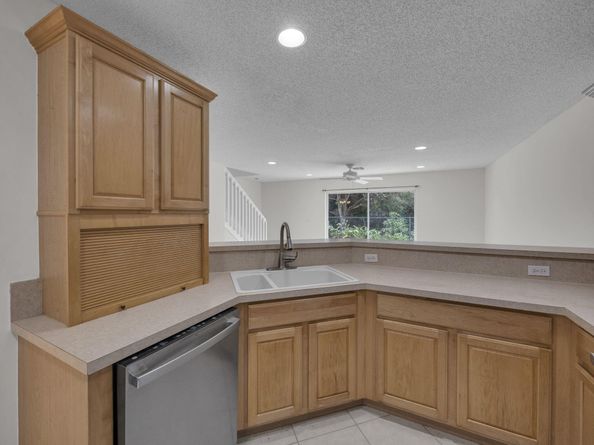 143 Wooden Mill Terrace, Jupiter FL 33458