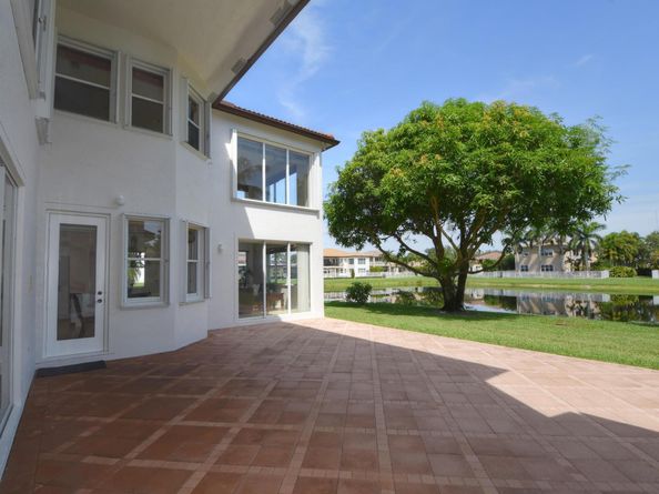 9891 Via Bernini, Lake Worth FL 33467