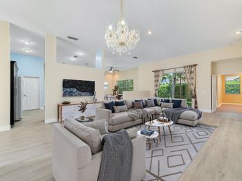 5352 NW 57TH Te