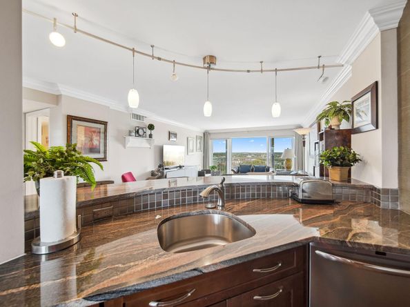 2611 N Riverside Dr 1106, Pompano Beach FL 33062