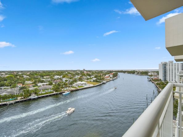 2611 N Riverside Dr 1106, Pompano Beach FL 33062