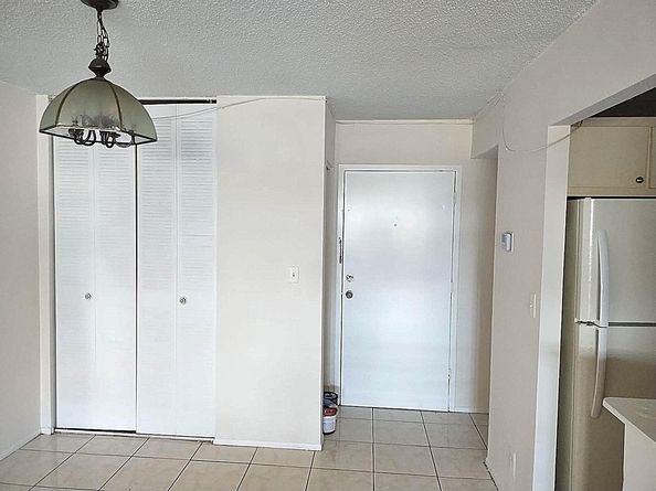 2017 NW 46th Ave 409A, Lauderhill FL 33313