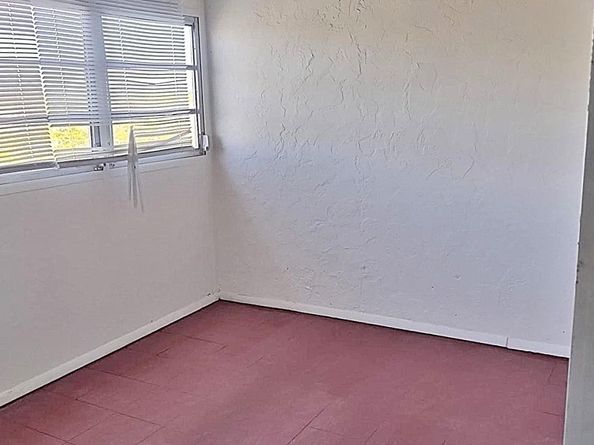2017 NW 46th Ave 409A, Lauderhill FL 33313