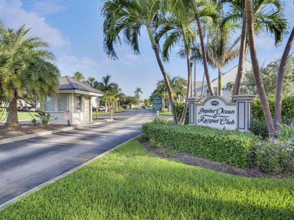 1605 S Us Highway 1 2c, Jupiter FL 33477